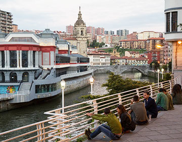 Entrar en la sección Bilbao La Vieja Vistas de la Ría de Bilbao y Bilbao La Vieja